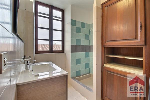 Maison Barbentane 4 pièces - 77m² - 3 chambres - Cour