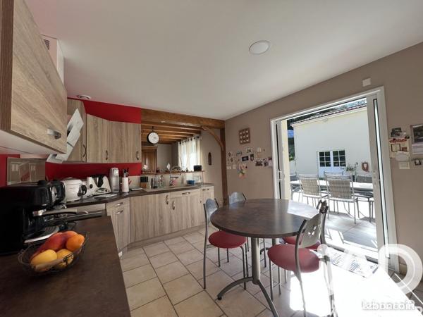 Maison à vendre 8 pièces 162 m² Réaumur