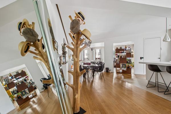 Paris (75008) ADRESSE EXCLUSIVE 175m² PL. BEAUVAU / ELYSEE