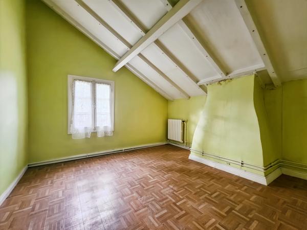 Maison T4 à rénover – 136 m² habitables – Terrain 1 350 m² – Bordères-sur-l’Échez (proche Tarbes)