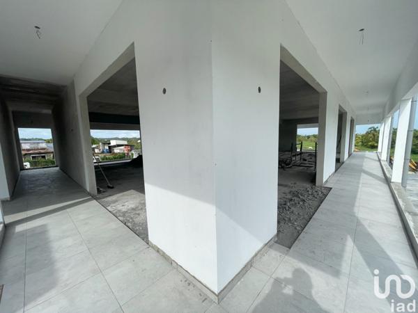 Location boutique/local commercial 204 m² Morne-à-l'Eau