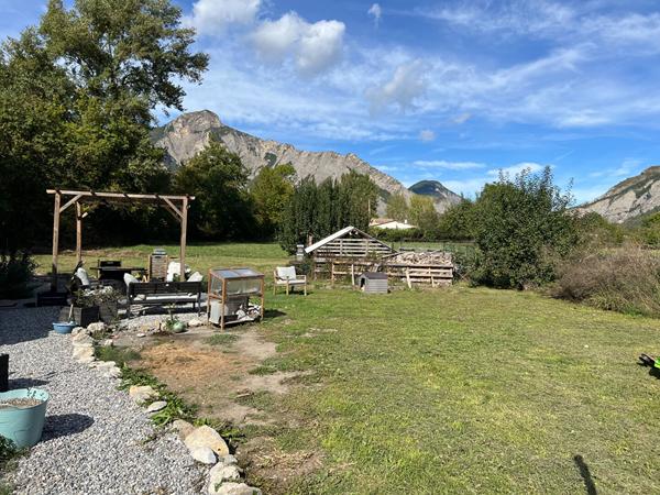 Cabanon La Motte-du-caire 2 pièces 20 m2 sur un terrain non constructible