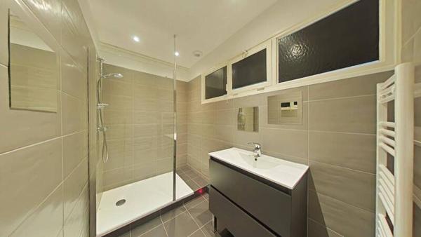 Appartement 3 pièces                                        - 42000 Saint-Étienne Réf : 13149