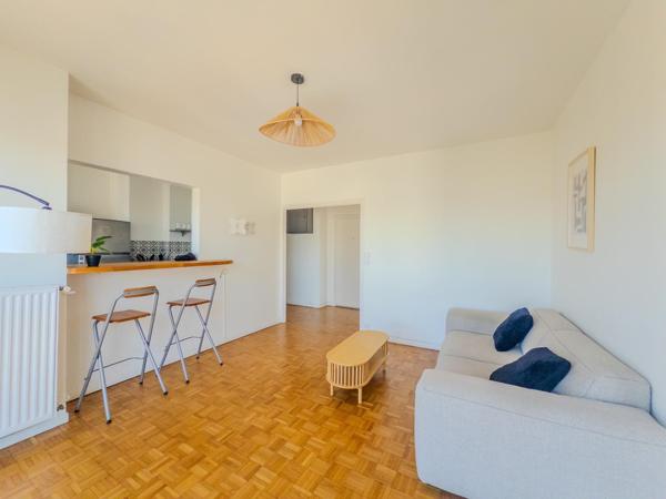 Appartement de 59 m² en centre-ville du Mans, proche de la gare, sans travaux.