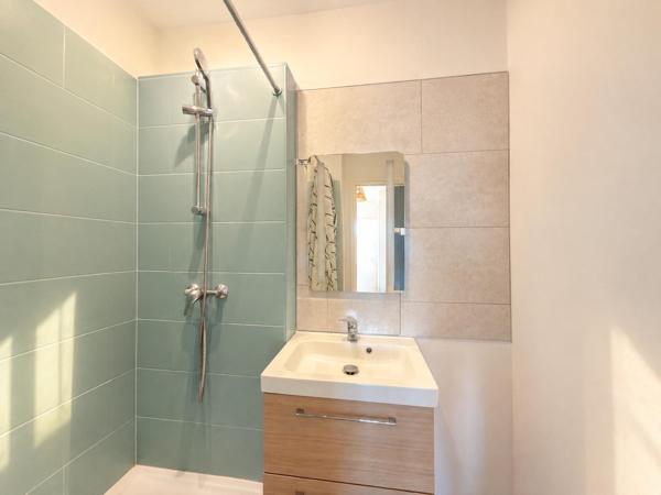 Appartement de 59 m² en centre-ville du Mans, proche de la gare, sans travaux.
