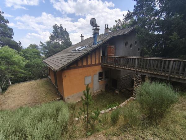 Bolquère (66210) MAISON ATYPIQUE 2 APPARTEMENTS