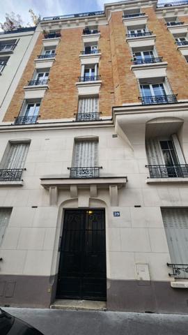 Appartement Paris 1 pièce(s) 25.15 m2