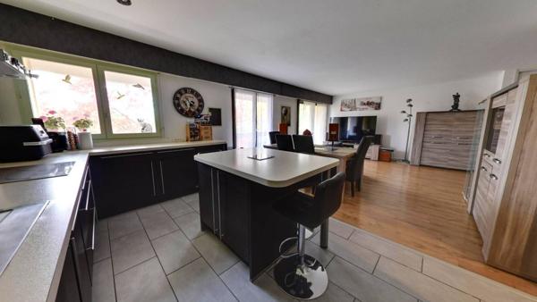 Appartement Roissy En Brie 5 pièce(s) 106.6 m2