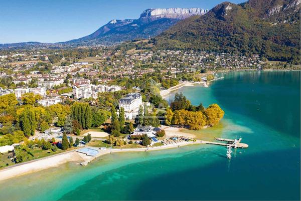 Maison vue lac Annecy-le-Vieux - Petit Port