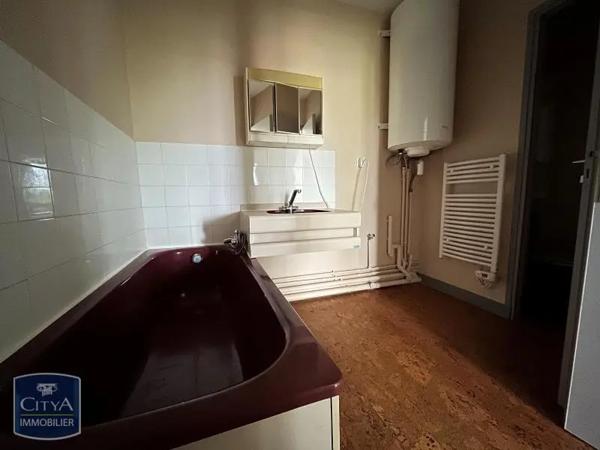 Appartement à louer 1 pièce 33m² Bourges (18000)