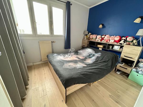 Appartement Poissy 4 pièces 77.77 m2 €229 000 ** - Référence 9070