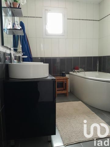 Maison à vendre 8 pièces 140 m² Coutras