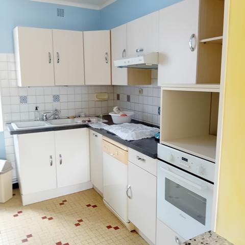 Maison de village 3-faces avec garage et jardin à trois pas Villepinte (11150)