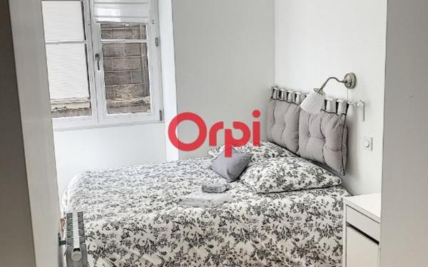 Appartement à louer    1 pièce •  Bordeaux