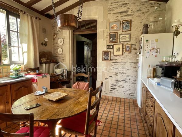 Maison ancienne de 234 m²