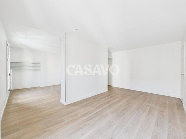 Vente Appartement 4 pièces de 79m² - 75011 Paris