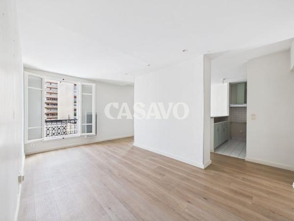 Vente Appartement 4 pièces de 79m² - 75011 Paris