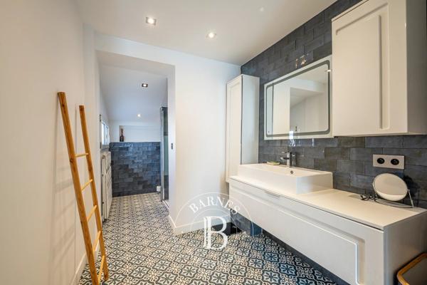 Bois-Colombes, Maison 5 Chambres -  280 m² à vendre