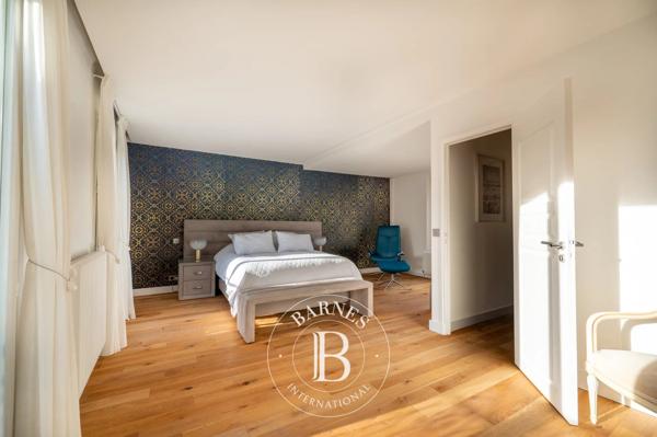 Bois-Colombes, Maison 5 Chambres -  280 m² à vendre