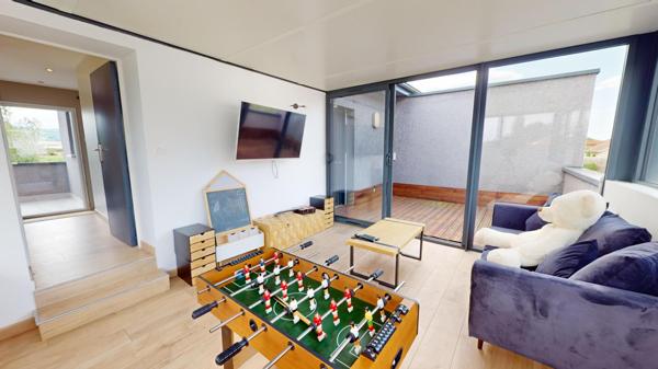 Maison d’architecte contemporaine avec piscine – Cessieu (38110)