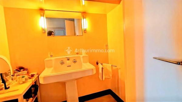 Vente                                                      Maison
                        
                     5 pièces                      121 m2                     à Mazamet