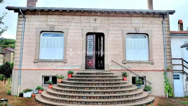 Vente                                                      Maison
                        
                     5 pièces                      121 m2                     à Mazamet