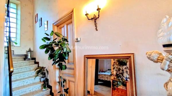 Vente                                                      Maison
                        
                     5 pièces                      121 m2                     à Mazamet