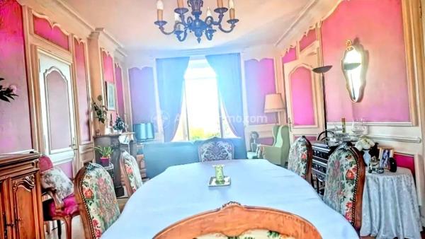 Vente                                                      Maison
                        
                     5 pièces                      121 m2                     à Mazamet