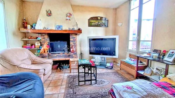 Vente                                                      Maison
                        
                     5 pièces                      121 m2                     à Mazamet