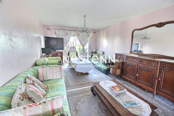 À vendre : Appartement spacieux de 5 pièces à Vénissieux, secteur Minguettes