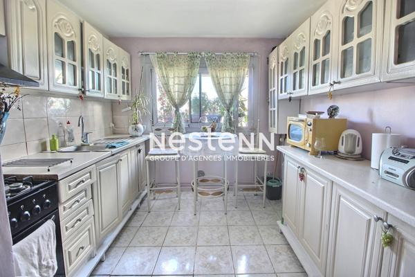 À vendre : Appartement spacieux de 5 pièces à Vénissieux, secteur Minguettes