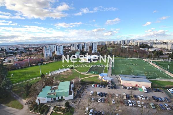 À vendre : Appartement spacieux de 5 pièces à Vénissieux, secteur Minguettes