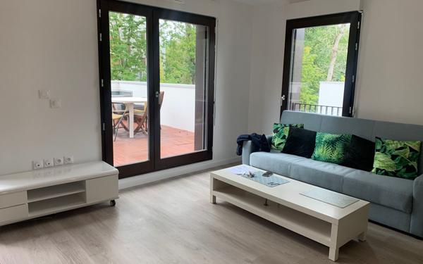 Appartement à vendre    4 pièces • 75,60 m2 Massy