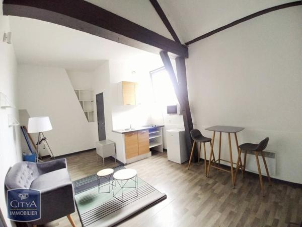 Appartement à louer 1 pièce 28.56m²