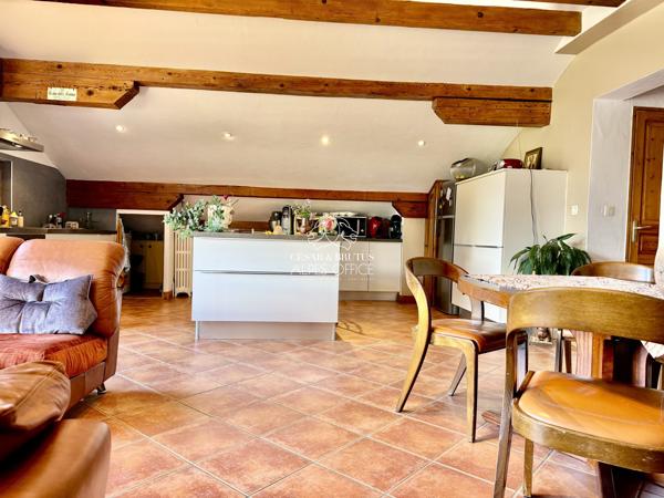 Passy coteaux, appartement 3 pièces, 2 chambres, 63,82 m² habitables, 88 m² au total, balcon, cave, parking, dernier étage.