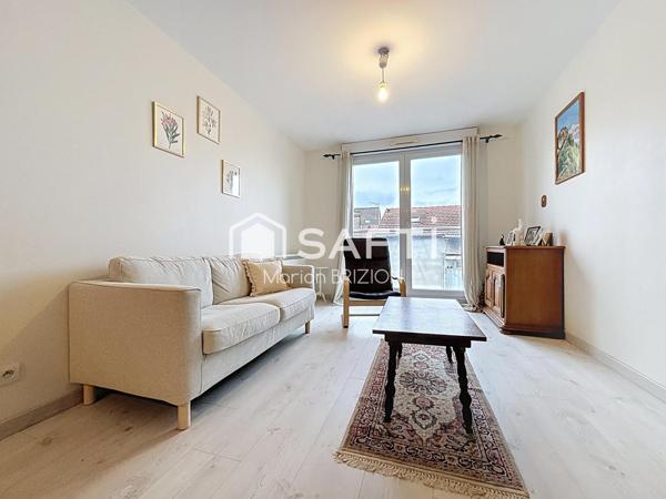 EN EXCLUSIVITE - A VENDRE- PROCHE CATHEDRALE - APPARTEMENT DE TYPE 4 - PARKING EN SOUS SOL