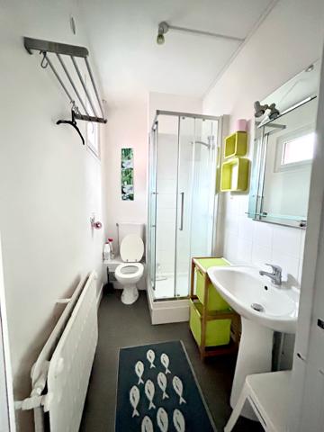 Appartement
                                                                                                                                                                                                                                                                                                                        2 pièce(s)                                                                                                                                                                                                          1 chambre(s)                                                                                                                                                                                                          43.16  m²