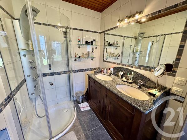 Maison à vendre  8 pièces - 238,10 m2 BEAUCHAMP - 95