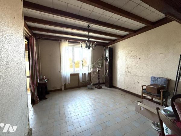 L'étude Napoléon Tourlaville propose à l'Octroi maison à rénover