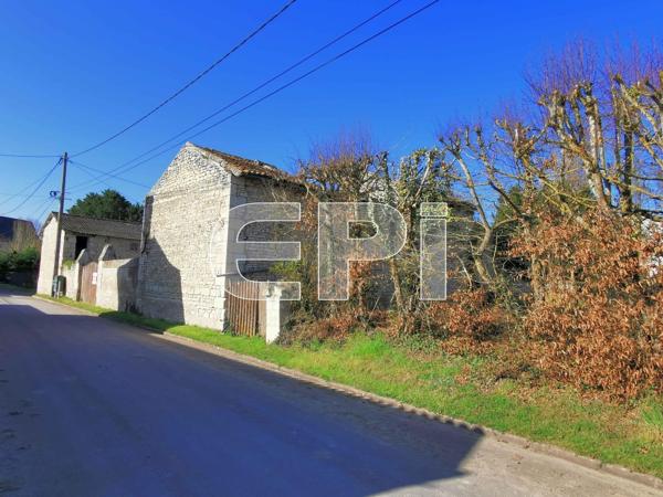 Faye-la-Vineuse Maison ancienne Ajouter à ma sélection Référence : 8143