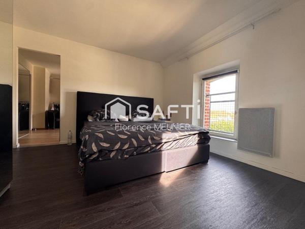 NOUVEAUTÉ :  Loft d'exception de 181 m² au cœur de Seclin