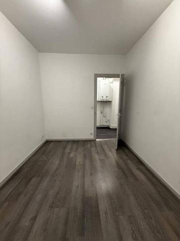 45 BOULEVARD MARECHAL FAYOLLE - F2 2EME ETAGE