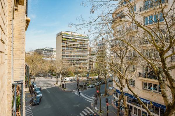 Appartement Paris 16e - ÉGLISE D'AUTEUIL