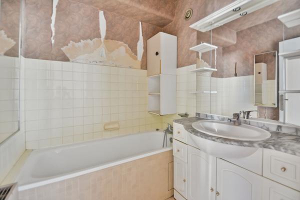 Appartement Villeurbanne 6 pièce(s) 106 m2