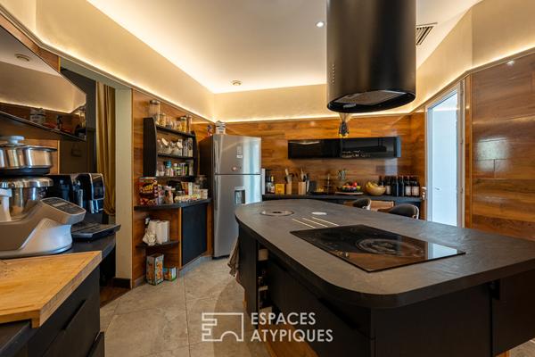 Villa de caractère avec piscine et jardin paysager à Lambesc