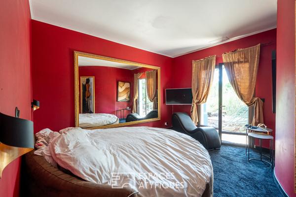 Villa de caractère avec piscine et jardin paysager à Lambesc