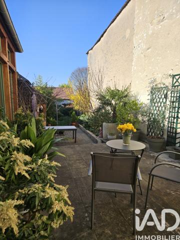 Maison à vendre 6 pièces 214 m² Villeneuve-sur-Yonne