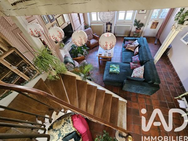 Maison à vendre 6 pièces 214 m² Villeneuve-sur-Yonne