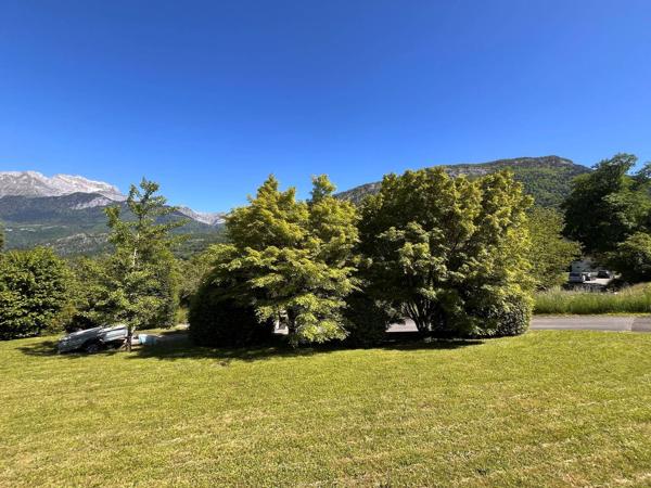 Vente terrain à Saint-Jorioz 74410