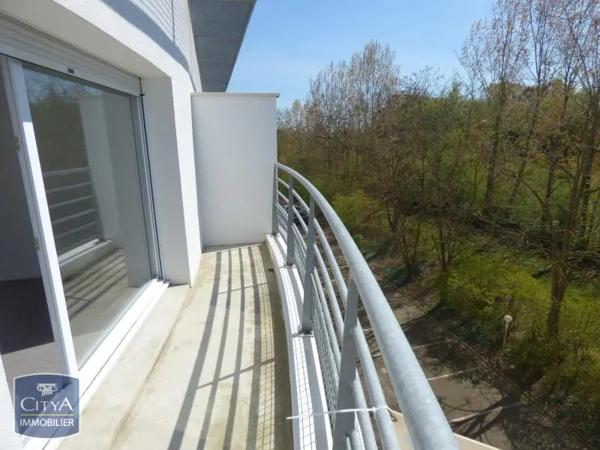 Appartement à louer 1 pièce 27.7m²